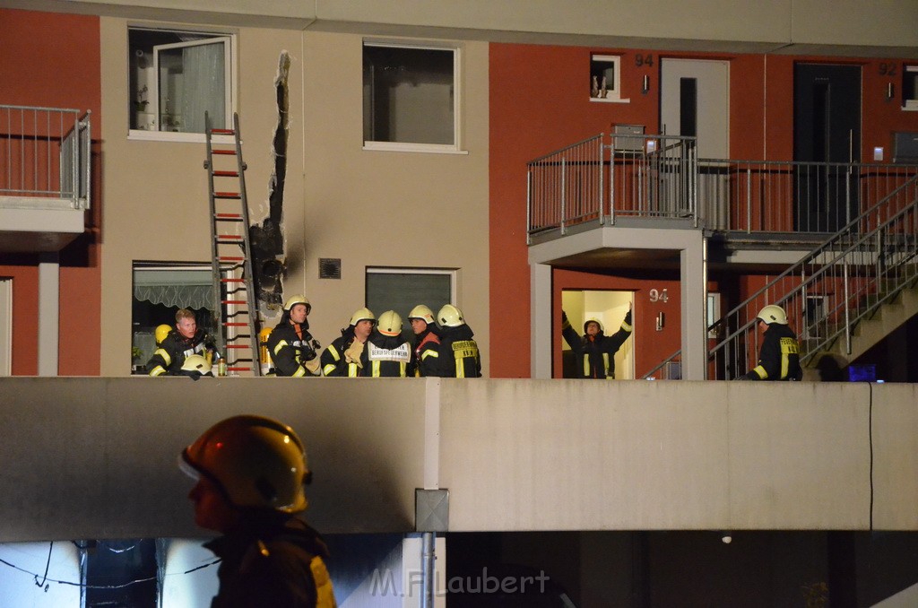 Feuer Koeln Porz Wahn Am Bahnhof P103.JPG - Miklos Laubert